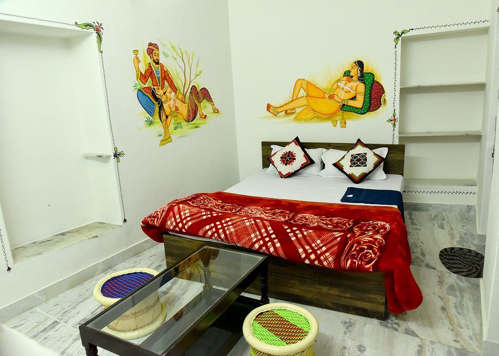 L G Guest House गेस्ट हाउस